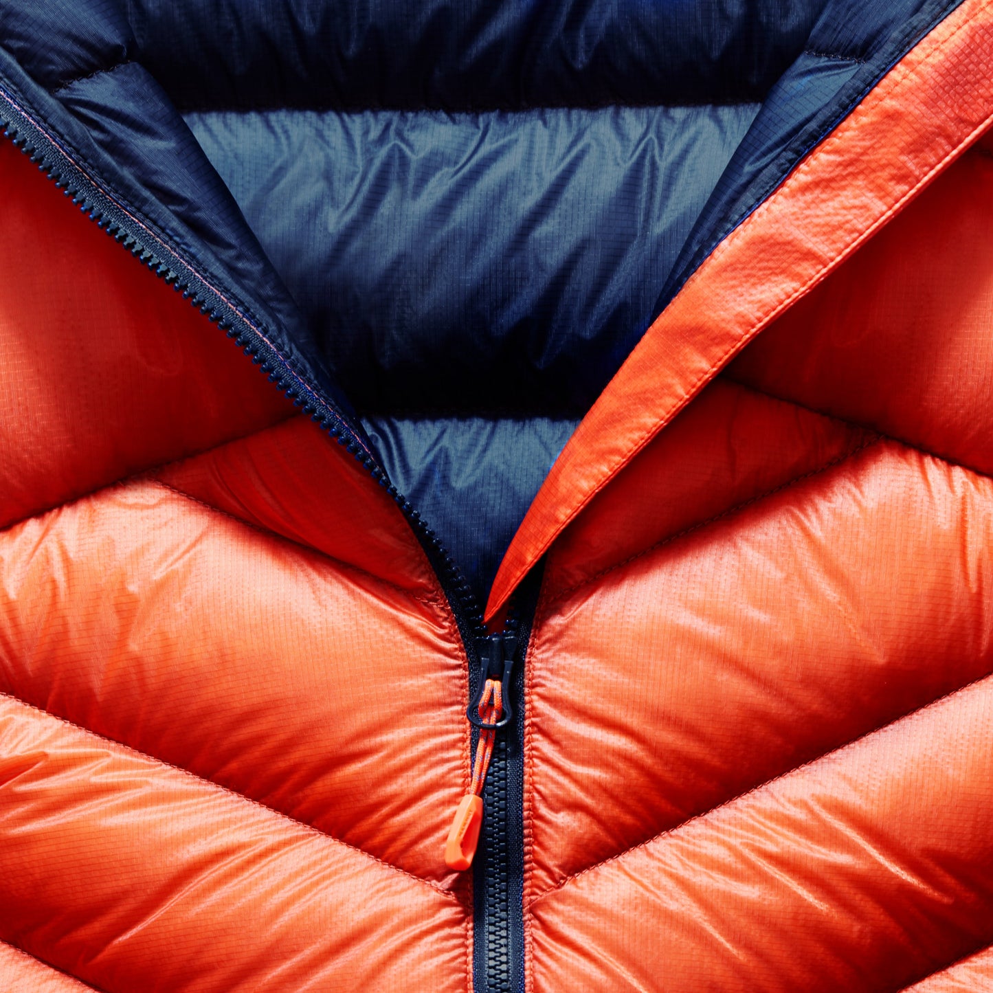 mammut dunu jaka taiss in hooded viriesu