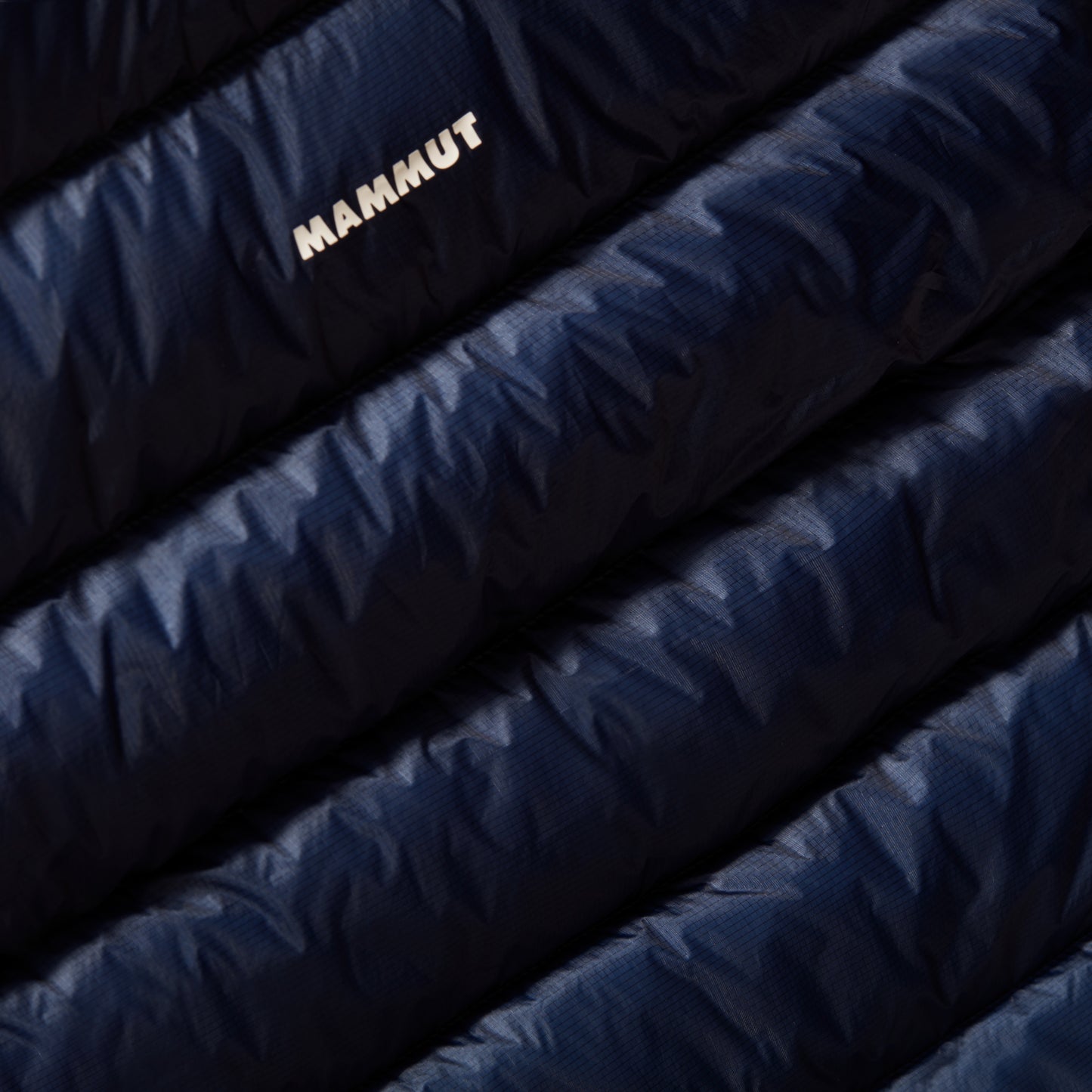 mammut dunu jaka taiss in hooded sieviesu