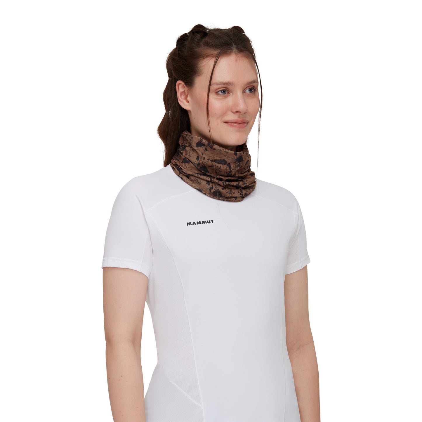 tunelsalle mammut neck gaiter climbing scene
