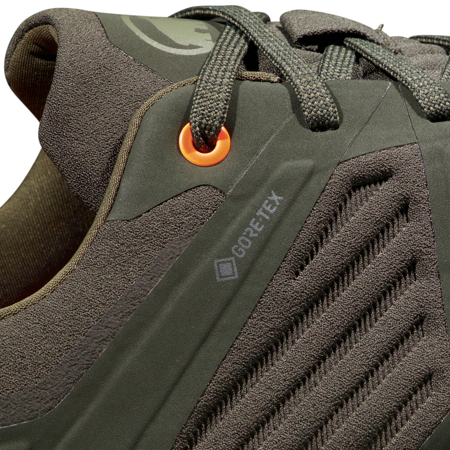 mammut ultimate iii low goretex apavi viriesu