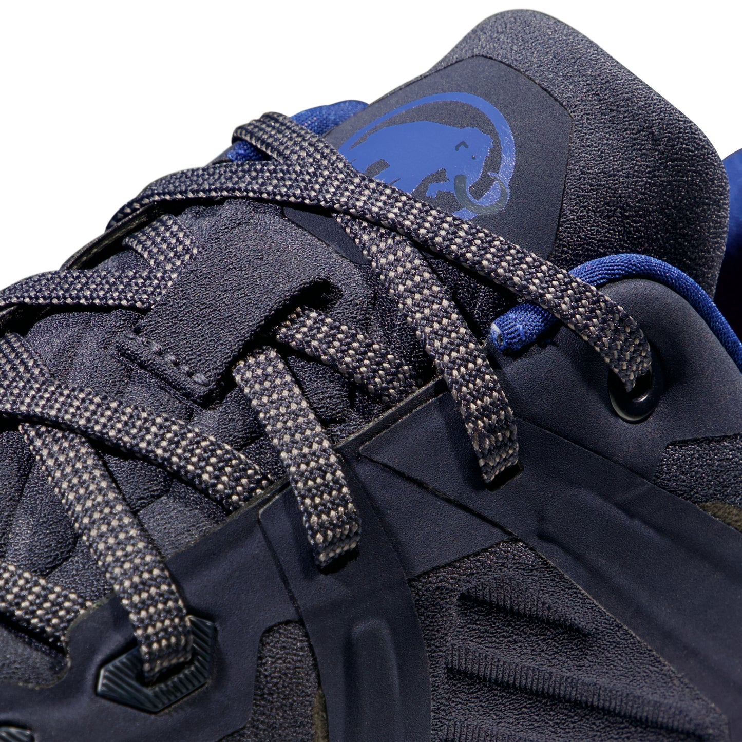 mammut ultimate iii low goretex apavi viriesu
