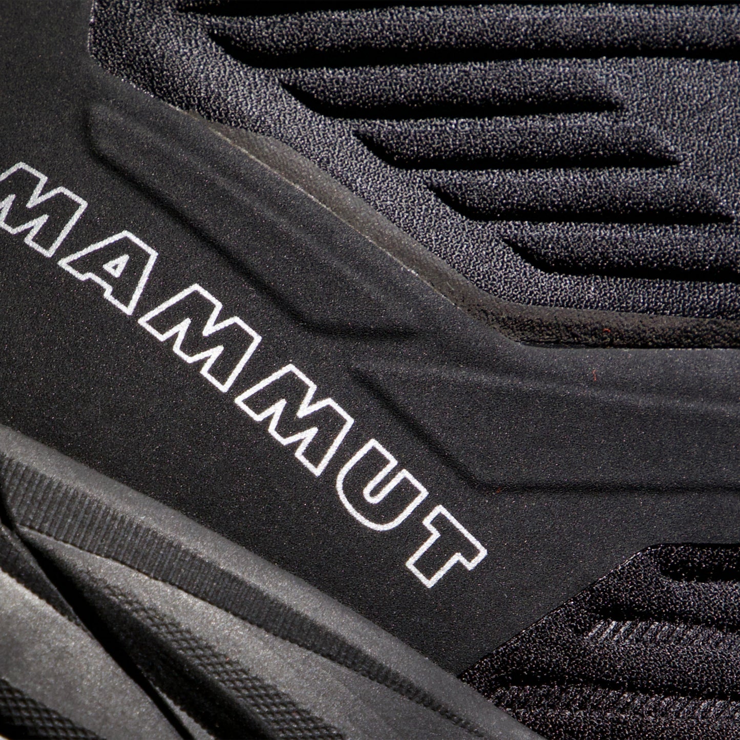 mammut ultimate iii mid goretex viriesu apavi
