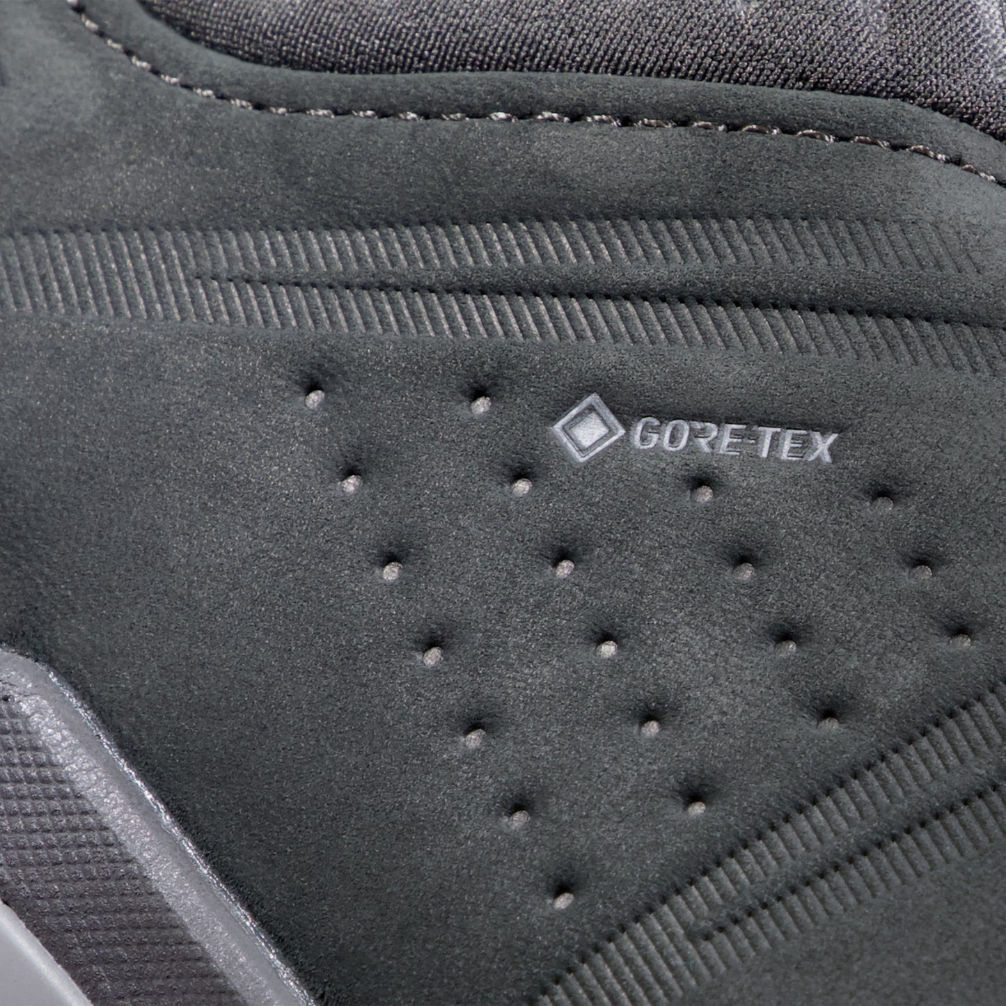 mammut mercury low iv goretex apavi viriesu