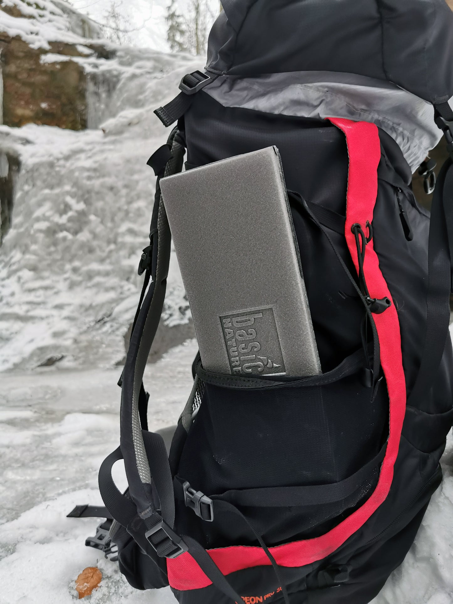 Paklājs sēdēšanai BasicNature Foldable seat cushion