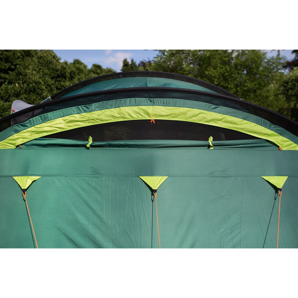 Četrvietīga telts Coleman Mackenzie Blackout 4