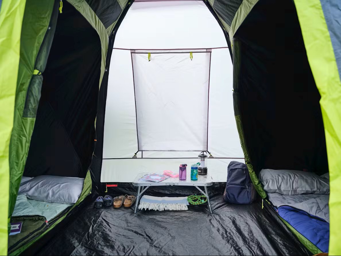 Četrvietīga telts Coleman Spruce Falls 4 Blackout