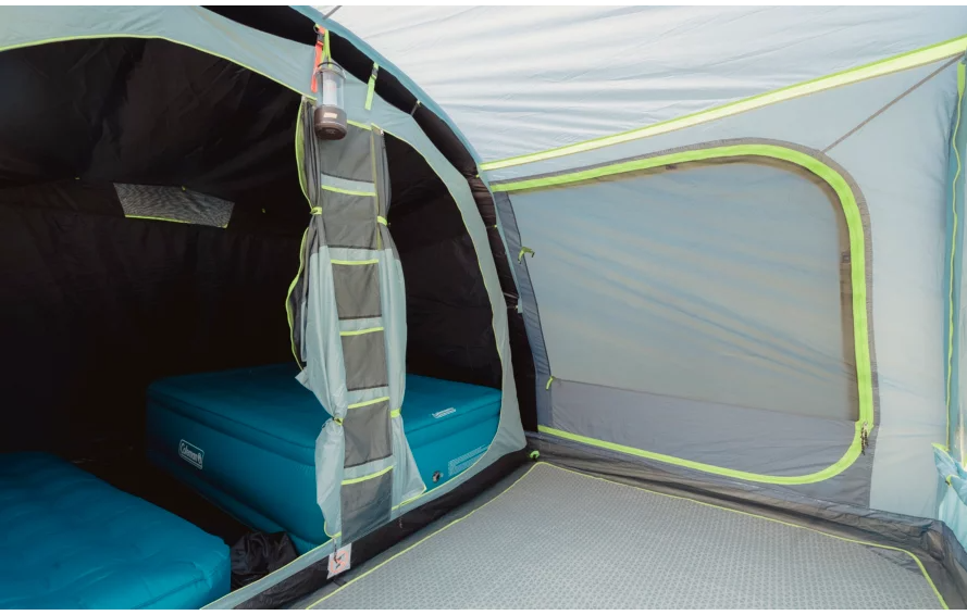 Četrvietīga telts Coleman Meadowood 4L Blackout