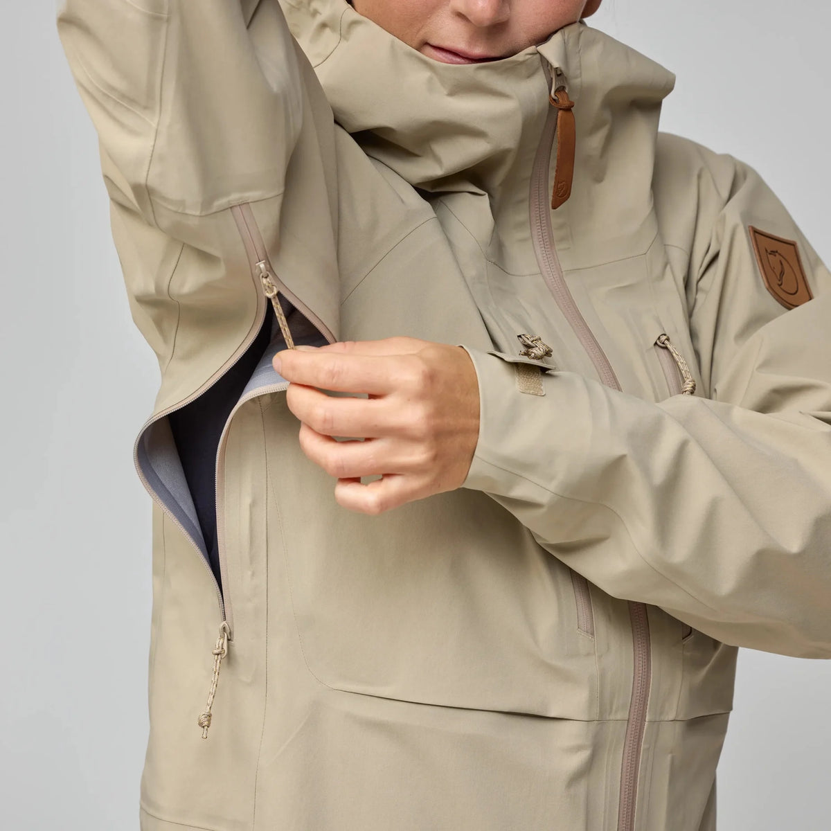 Fjällräven Keb GTX pārgājienu jaka sieviešu