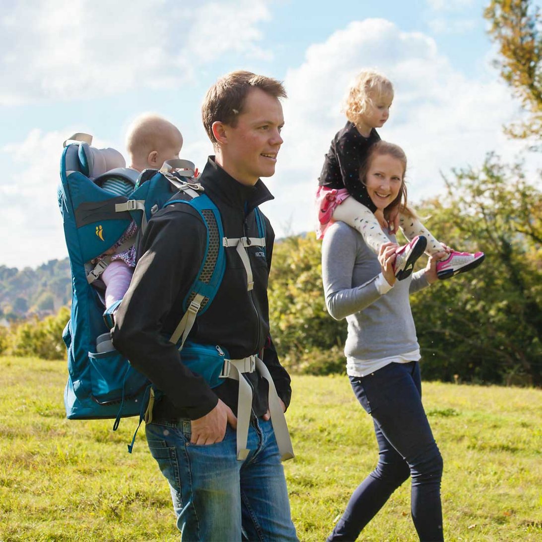 Bērnu pārnēsāšanas mugursoma LittleLife Freedom S4 Child Carrier