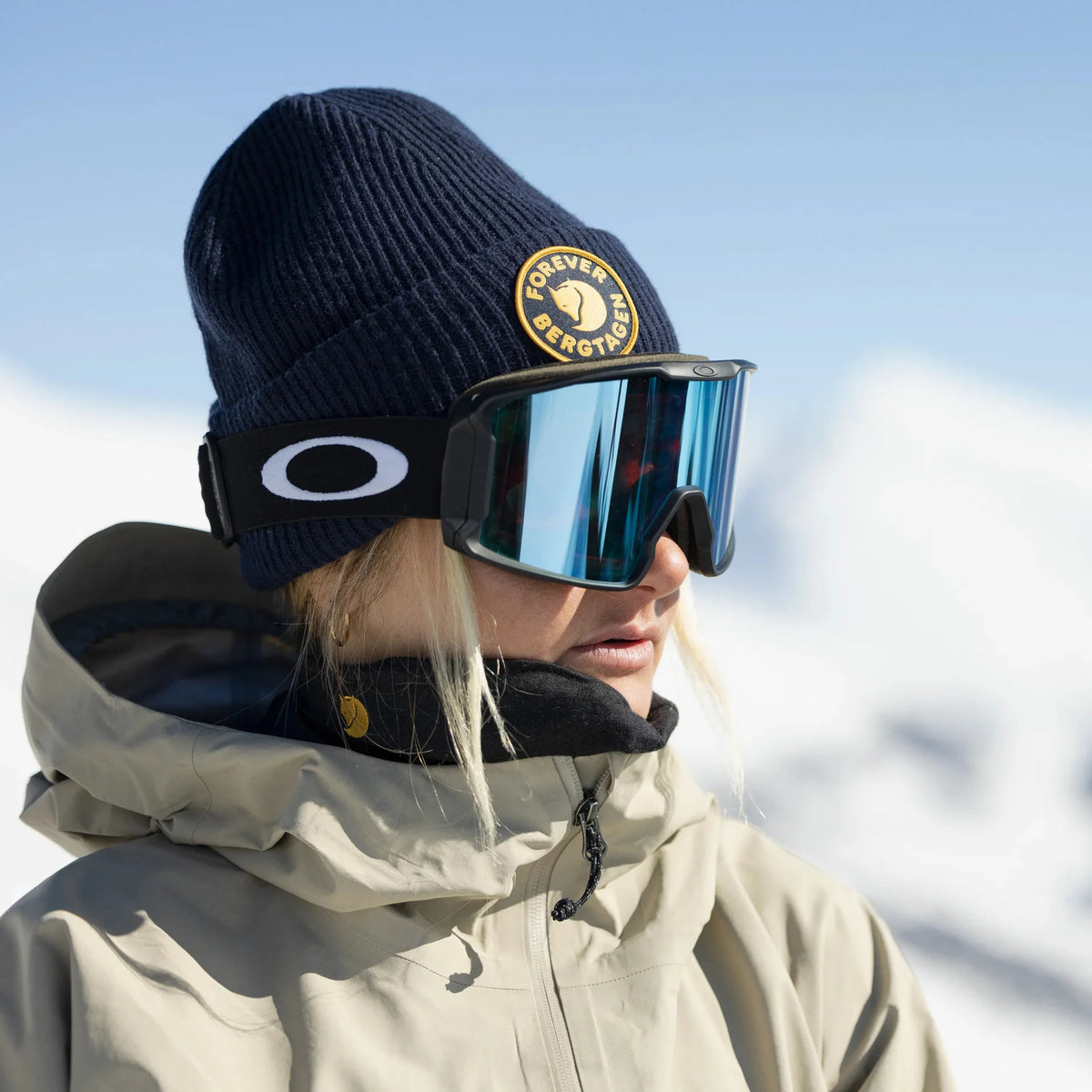 Fjallraven Women's Bergtagen GTX Touring GORE-TEX Ski Jacket