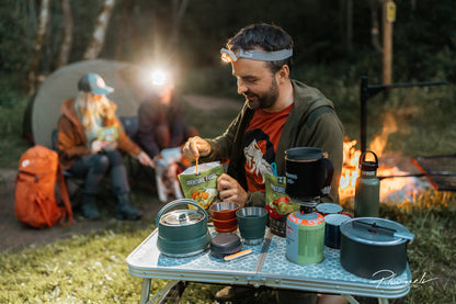 Tūristu pārtika Adventure Food Curry Fruit and Rice